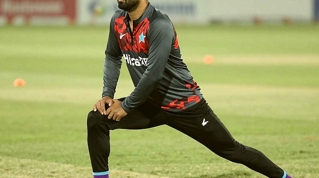 উনিশ বলের রসিদ: মমিনুল হক কেন বাংলাদেশের পঞ্চম বোলার নন