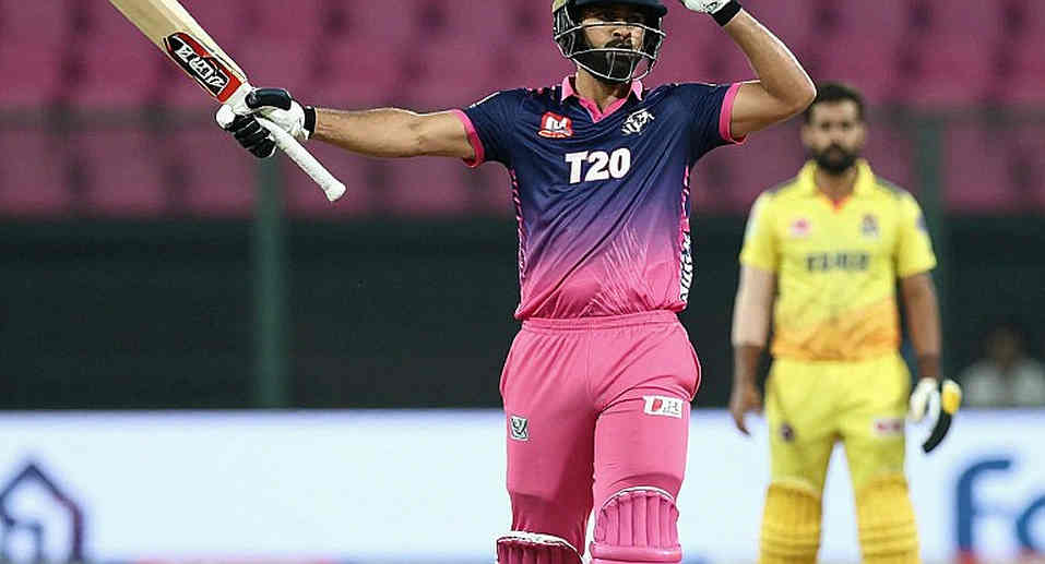 একটি মেইলবক্স, চারটি সাবকন্ট্রাক্ট, একটি স্বাক্ষর: এশীয় ক্রিকেটের টাকা কোথা দিয়ে ঘুরে দাঁড়ায়