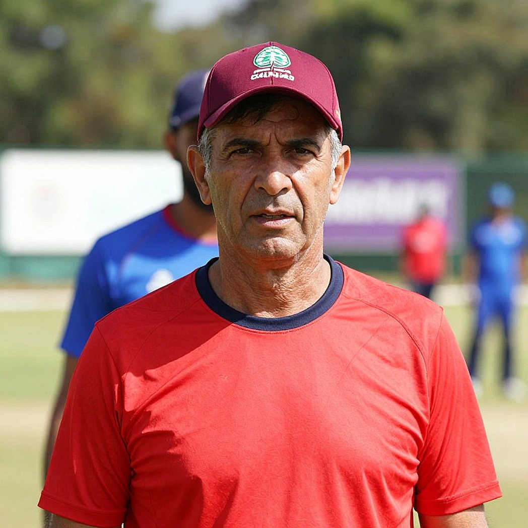 টাইমড আউট: ৪০.১.১ ধারা, দুই মিনিটের ঘড়ি আর একটি ছিঁড়ে যাওয়া হেলমেট স্ট্র্যাপ